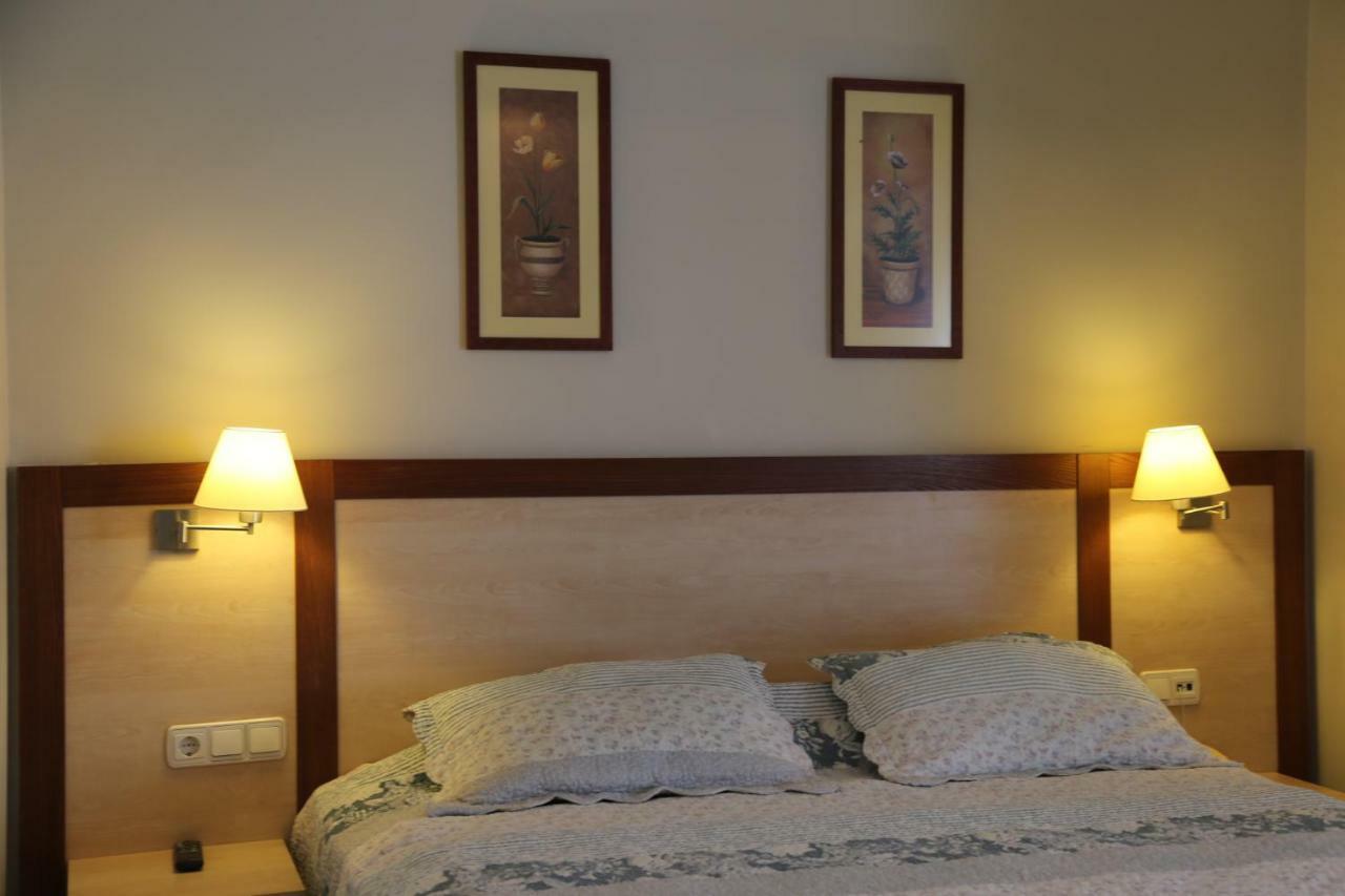 Uzhan Beach Hotel Bitez Exterior photo